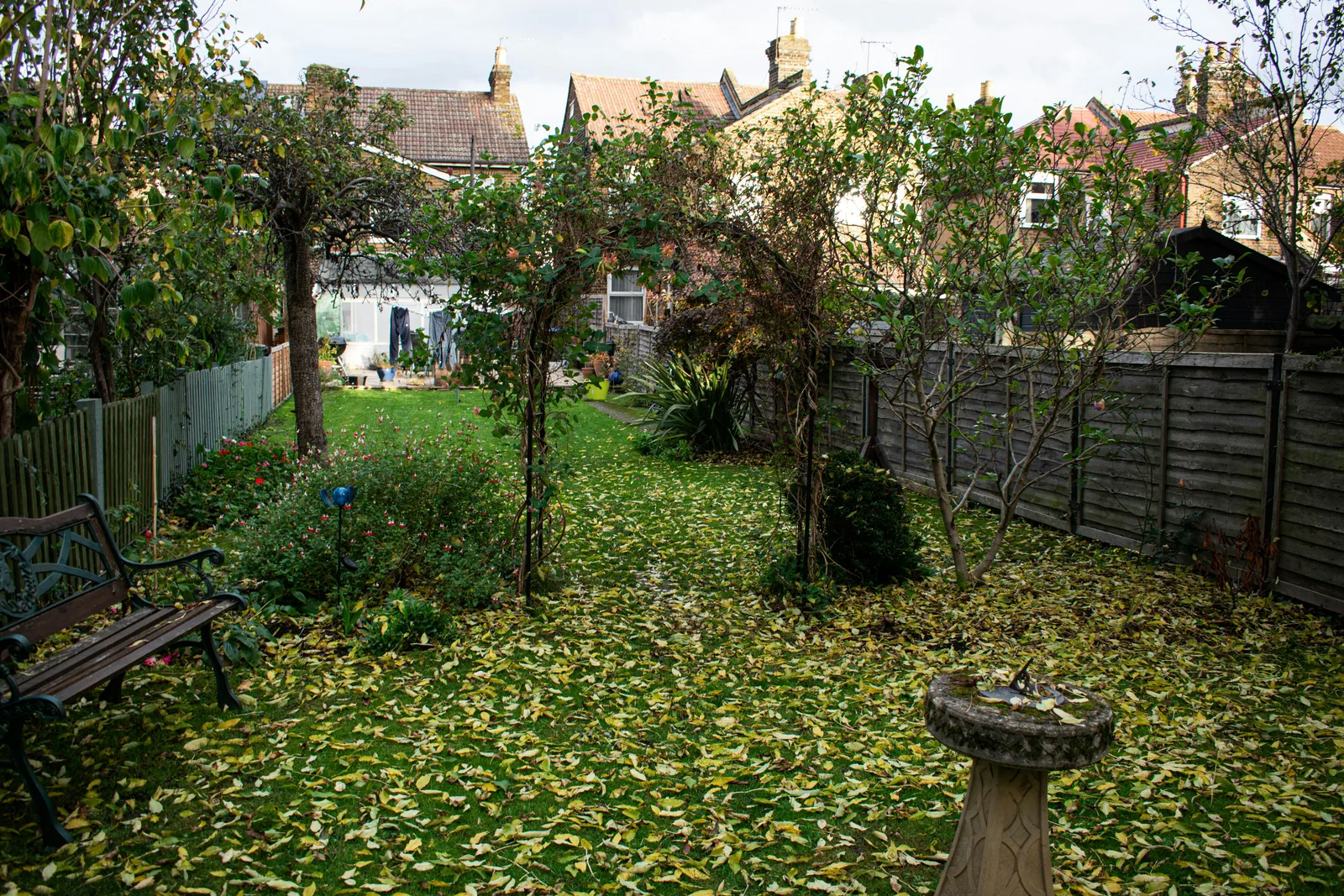 Jardin arboré nécessitant un entretien saisonnier